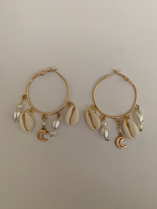 Pearly Earrings